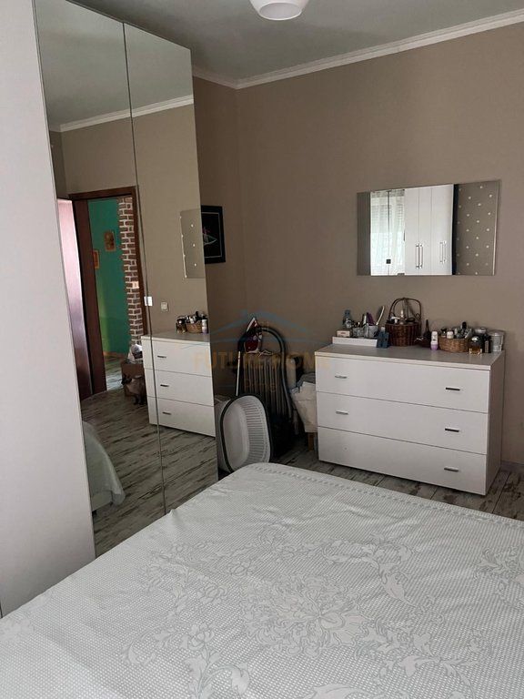 Rent, 2+1 Apartment, Commune of Paris, Tirana