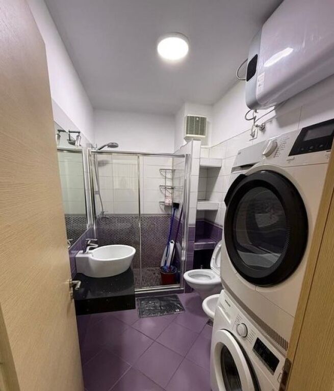 Appartamento 2+1 In Affitto nel Complesso Magnet, Tirana - 770€ | 80 m²