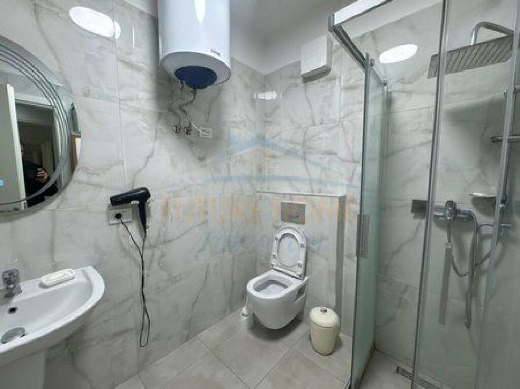 For sale, Apartment 2+1+2+Parking space, Ali Demi, Tirana.