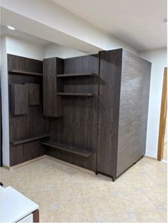 OFFICE FOR RENT, BLLOK