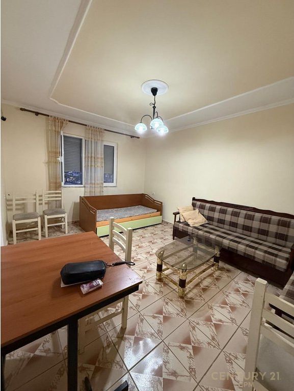 Appartamento 1+1 in vendita in via Irfan Tomini
