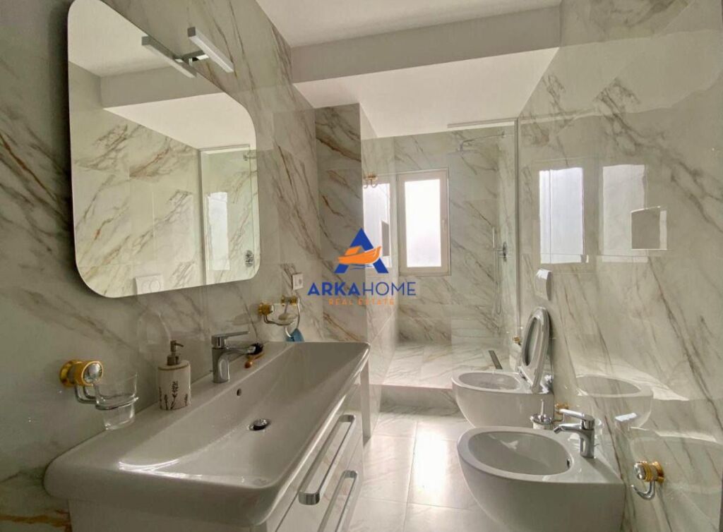 APARTMENT FOR RENT 2+1+BALCONY "LOCATION NAIM FRASHESI STREET, NEAR THE CENTER" 800 EURO