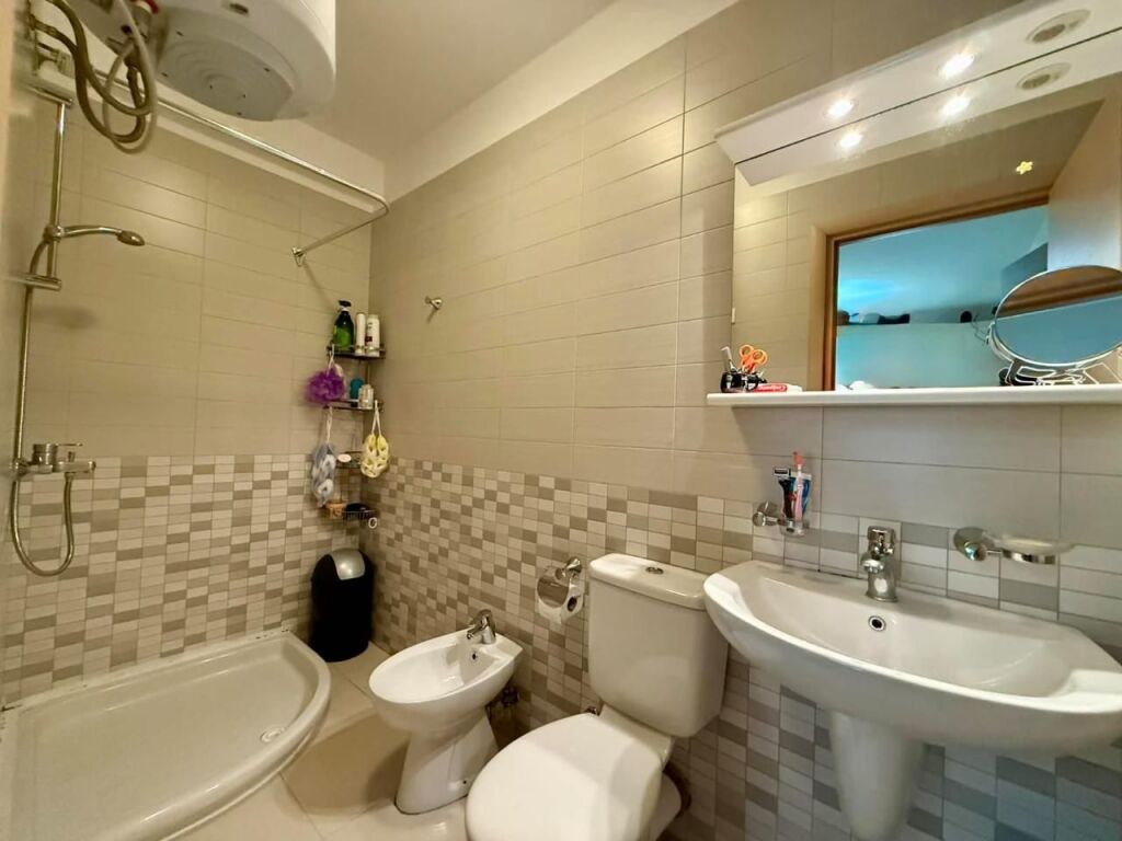 🏡 Vendesi Appartamento 2+1+2 – Complesso Ana