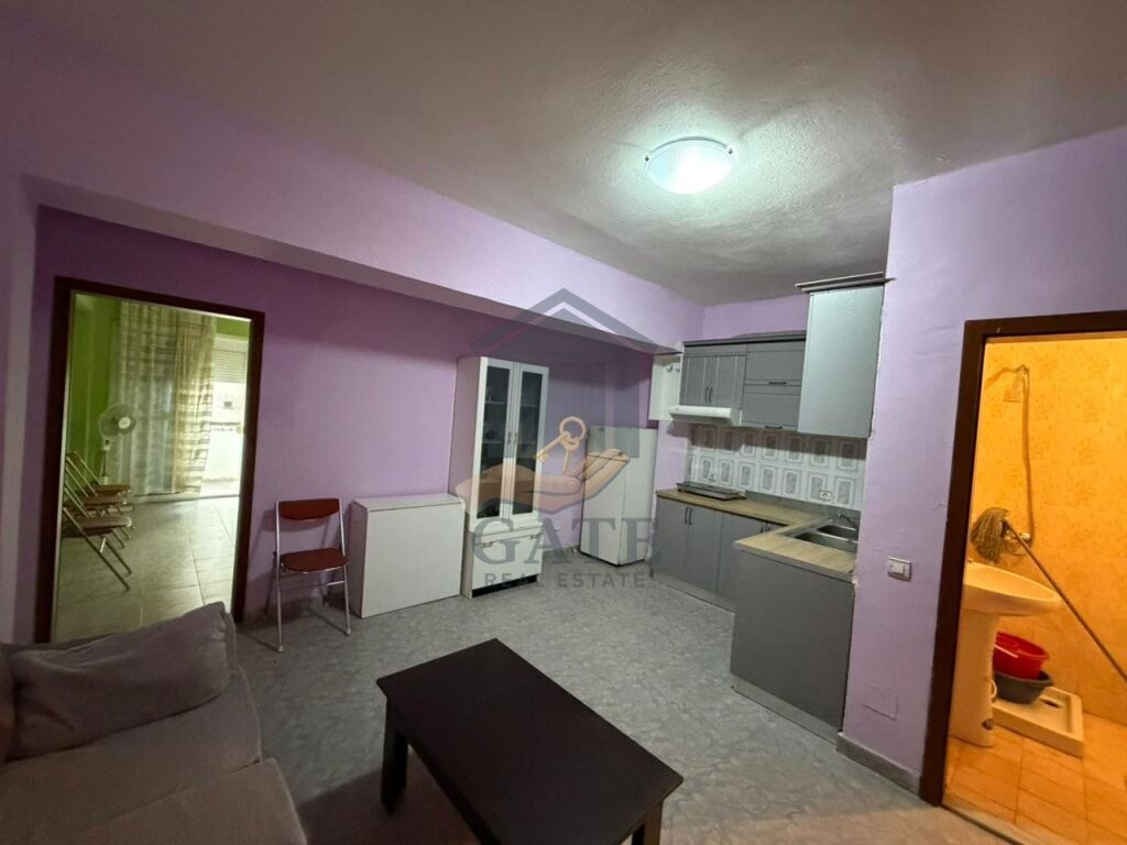 Appartamento 1+1 in Affitto – Spiaggia, Durres.
