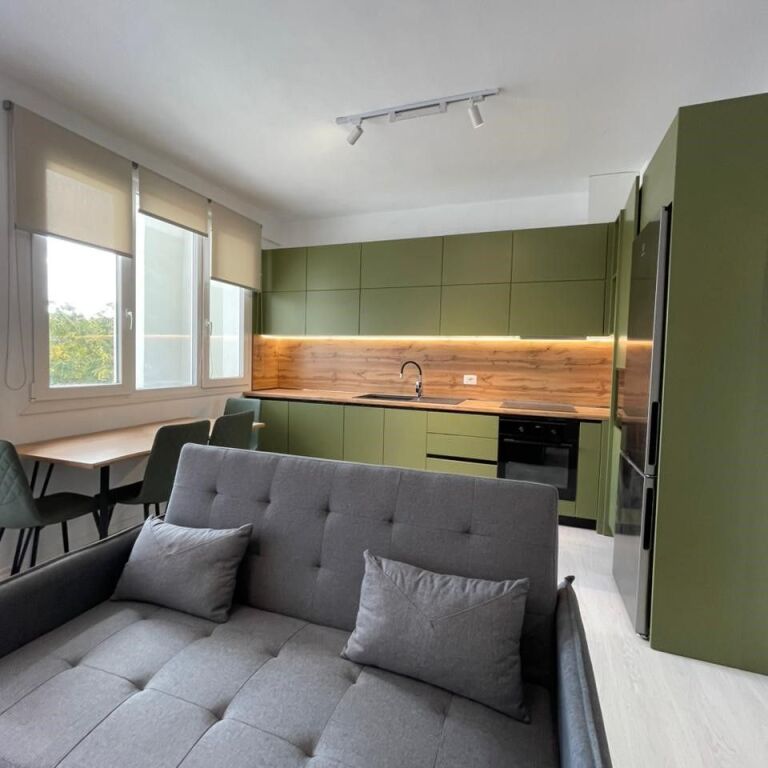 🏢 Apartament 2+1 qira te River Residence