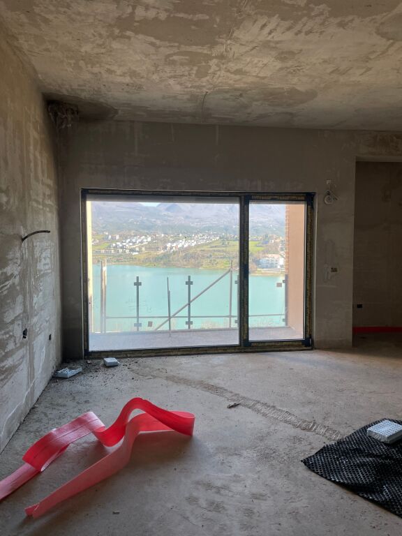 Villa for Sale/Swan Residence, Lake of Farka