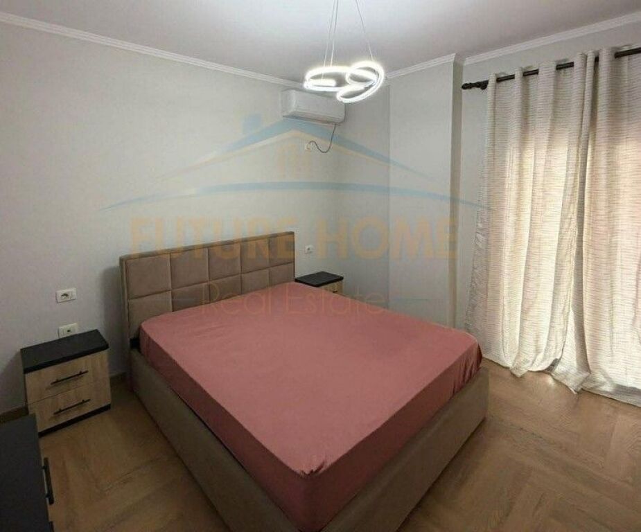 Qera, Apartament 2+1, Unaza e Re !!