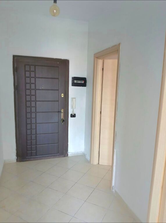 Apartament ne shitje pallatet Cabej