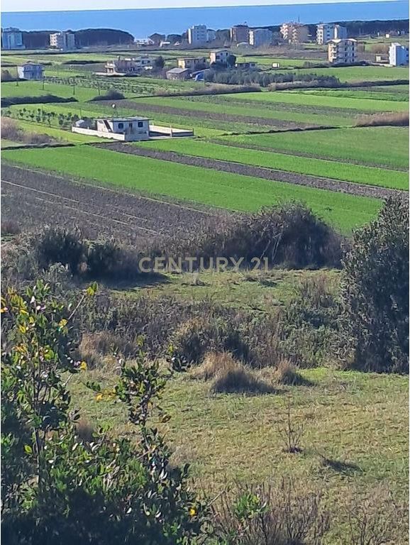Land for Sale in Spille – 5,930 m² 180,000 €