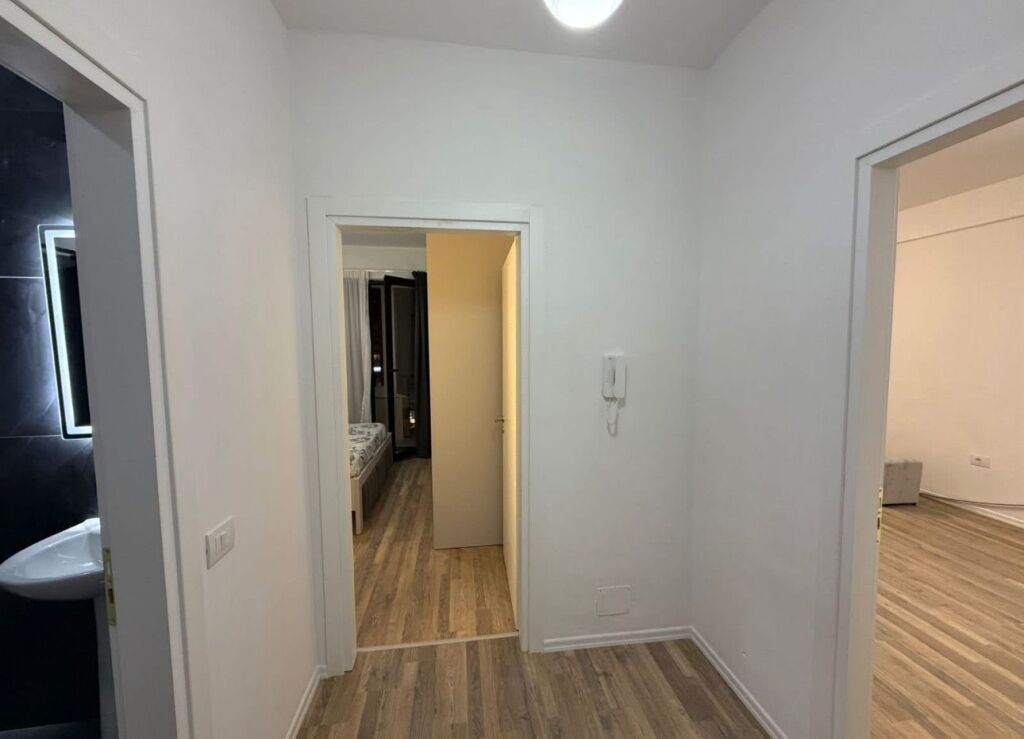🏢 Apartment 1+1 for rent 📍 Location: Astir, near Villa L2💰 Price: 50,000 lek/month