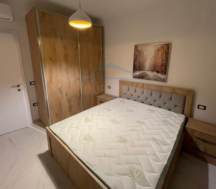 Qera, Apartament 1+1, Rruga Jordan Misja, Tirane.