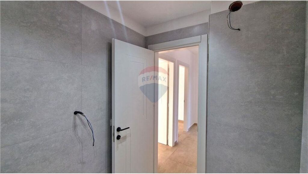 Apartment for sale 2+1, lungomare near Le Palazzine