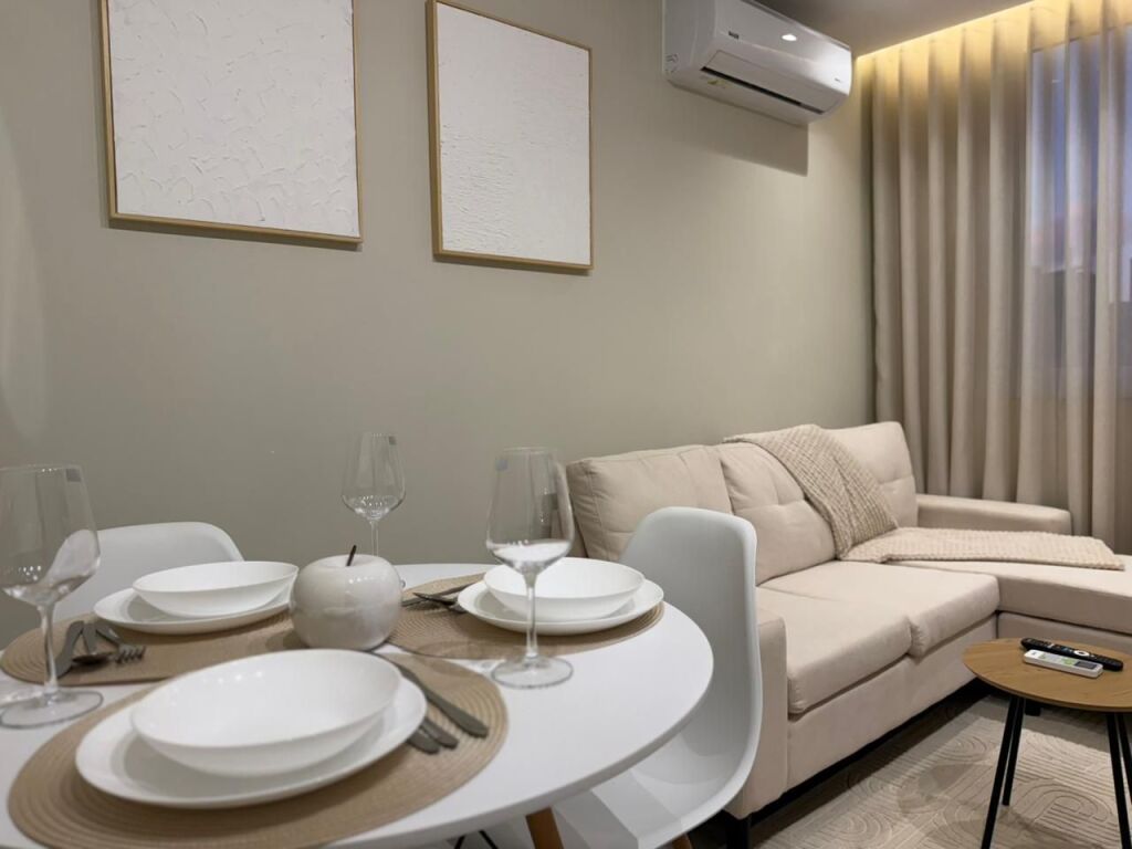 🏢 VENDESI 2 APPARTAMENTI 1+1 – 21 Dicembre