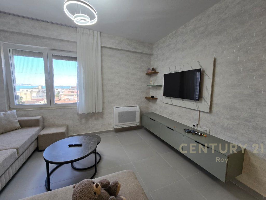 VENDESI APPARTAMENTO 2+1+2 CON VISTA MARE A GOLEM
