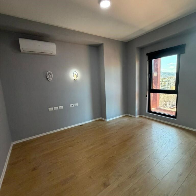 🏢 Locale Commerciale / Ufficio in Affitto – Garden Building ✨