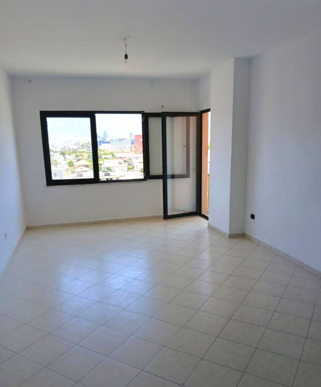 Apartament ne shitje pallatet Cabej