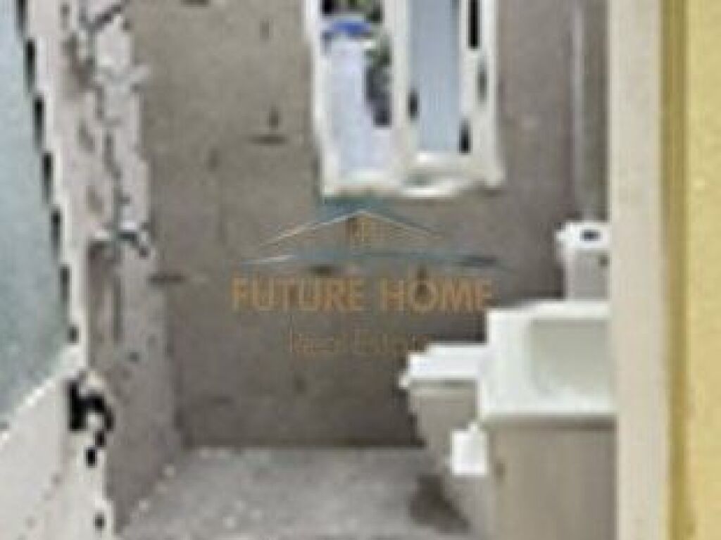 Shitet apartament 1+1 ,Shkolla Bajram Curri, Tirane