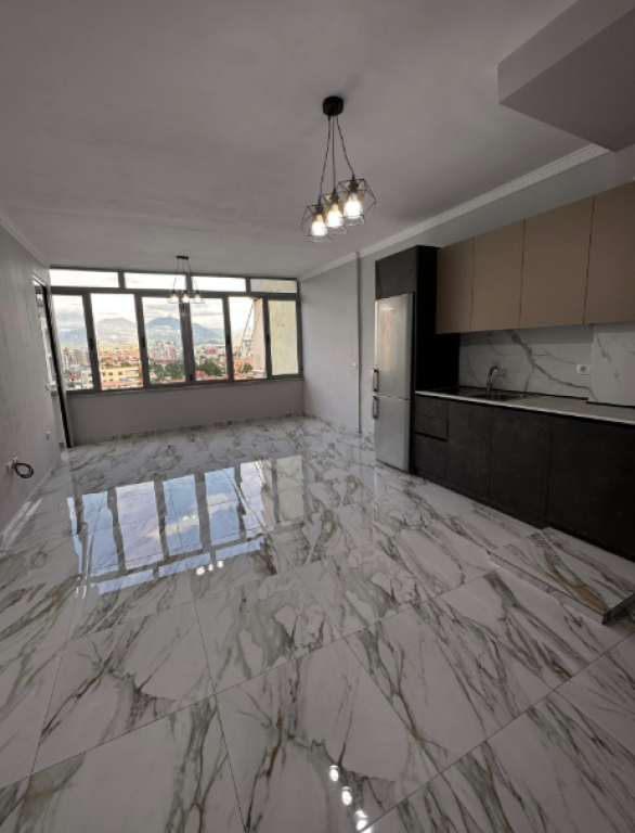🏢 Shitet Apartament 2+1+1 – Astir (pranë Bar Artisti)