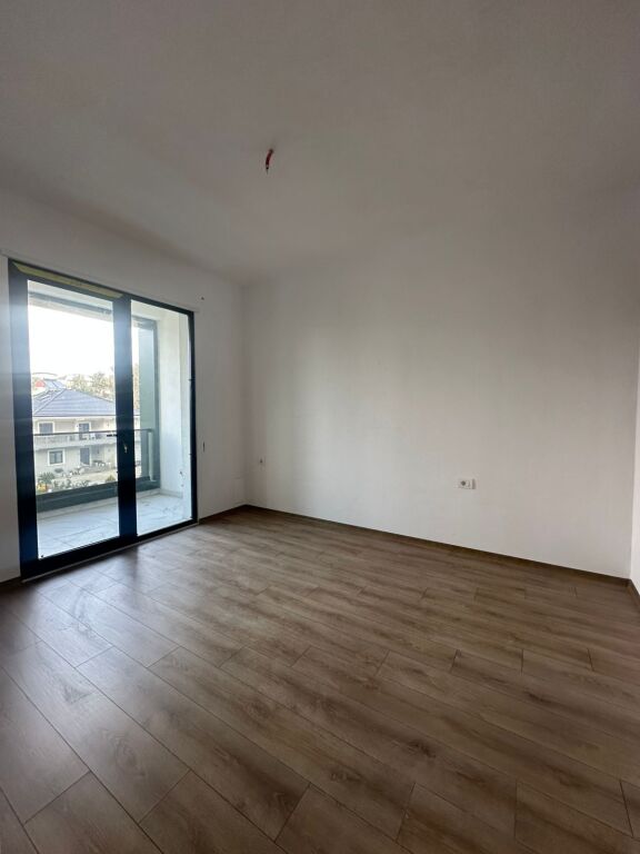 Occasione "Vendesi appartamento 2+1+2+balcone"