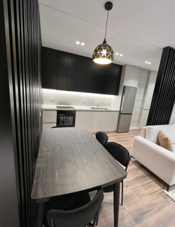 🏢 JEPET ME QIRA – APARTAMENT 2+1 | Ish Fusha e Aviacionit