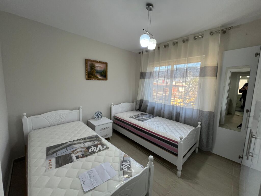 Appartamento 2+1 in affitto, Via “Fortuzi”, Tirana