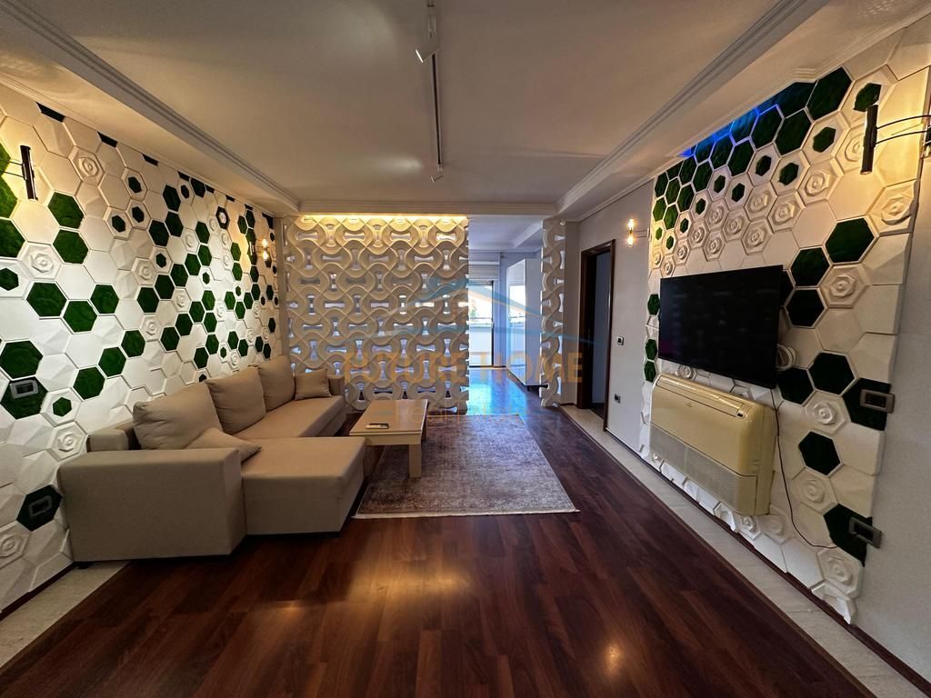 Shitet apartament 2+1 Liqeni Artificial Tirane