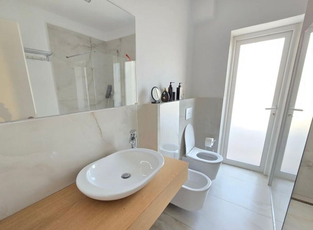 Apartament 1+1 Me Qira tek Shkolla e Baletit, Tiranë 600 € /Muaj