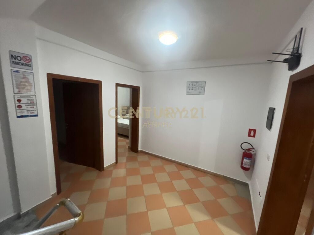 HOTEL ME QIRA TEK SHKEMBI I KAVAJES