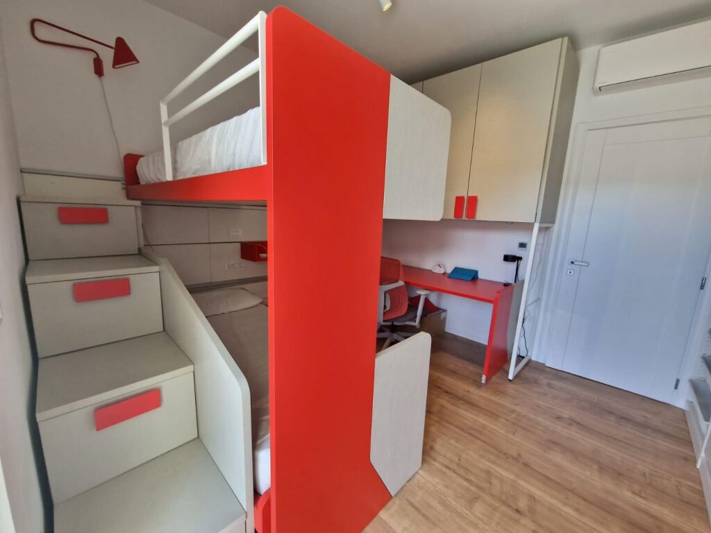 APARTAMENT 2+1 PER QERA TEK LIQENI THATE