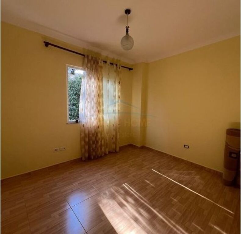 In vendita, Appartamento 2+1, Fresk, Tirana