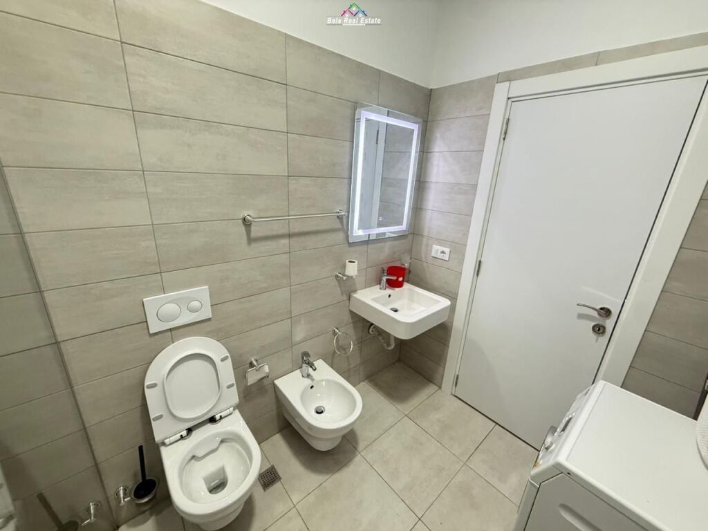 Apartament me qera 1+1+post parkimi prane Shkolles se Kuqe (ID B2101115) Tirane