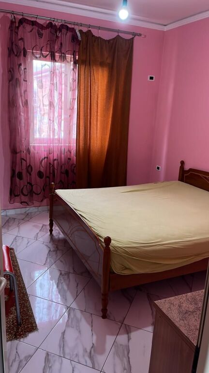 🏡 JEPET ME QERA APARTAMENTI 1+1 TEK AMERIKAN 2, TE RRUGA E DIBRES