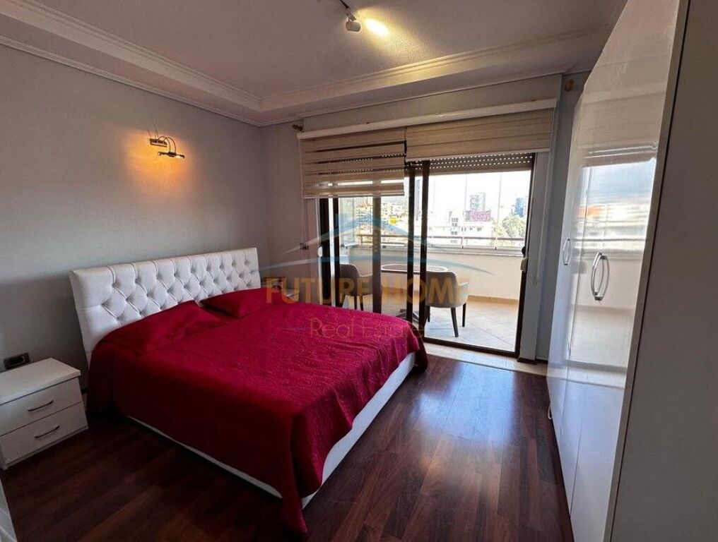 Jepet Me Qera , Apartament 2+1 , LIQENI ARTIFICIAL , Tirane .