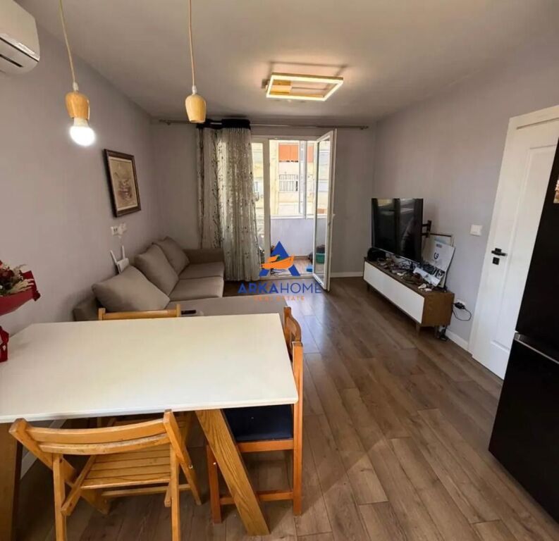FOR SALE APARTMENT 2+1 "TEK BRRYLI" 137,000 EURO