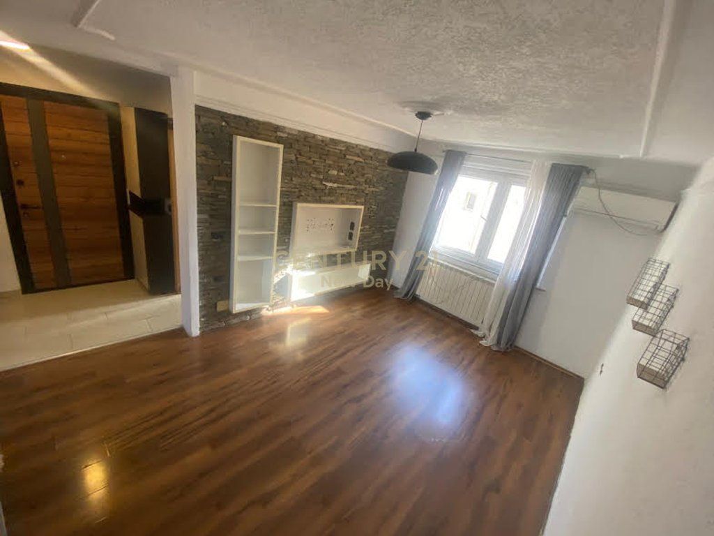SUPER DEAL, DUPLEX 2+1+2 FOR RENT NEAR ZOGU I ZI!!!