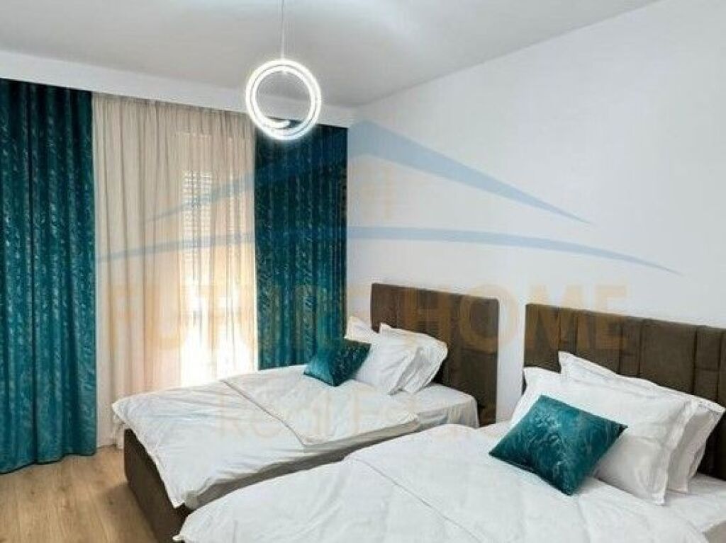 Qira, Apartament 2+1+2, Ambasador 3