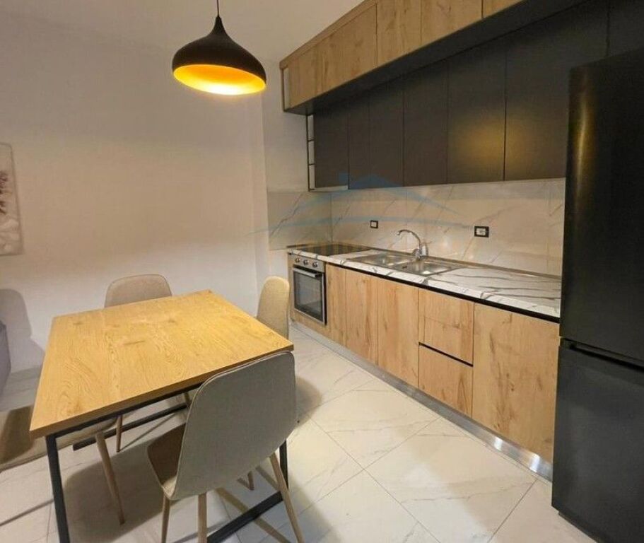 Qera, Apartament 1+1, Rruga Jordan Misja, Tirane.