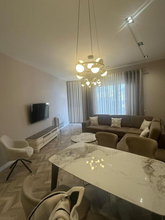 🏢 Vendesi in vendita Appartamento 2+1+2 – 9 Piani, vicino al Mercato Nuovo