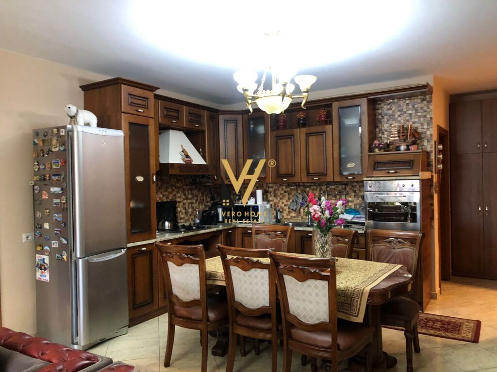 APARTMENT 2+1+2 FOR RENT AT SIRI KODRA 800 EURO
