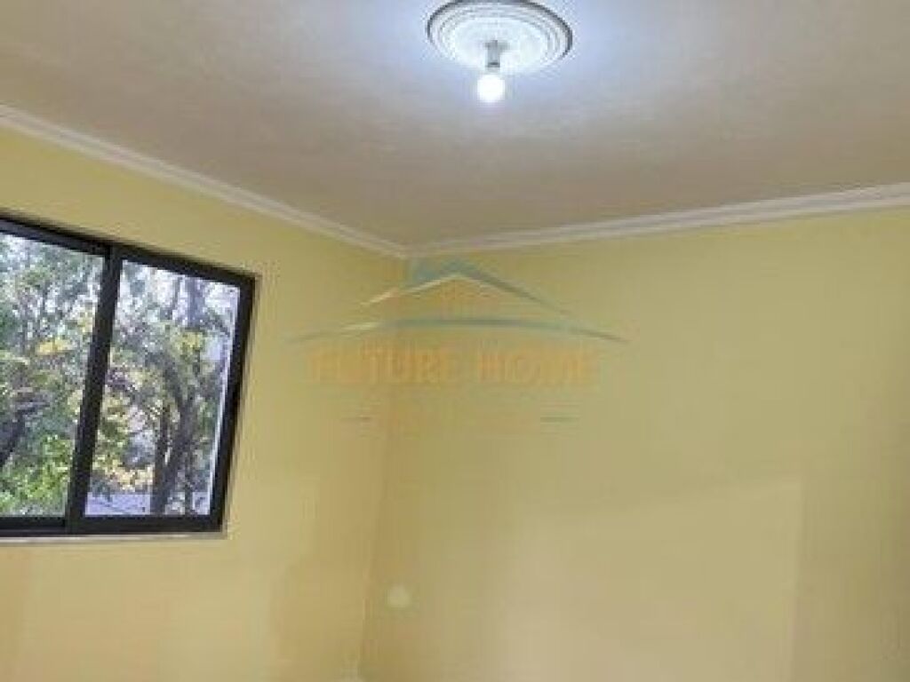 Shitet apartament 1+1 ,Shkolla Bajram Curri, Tirane