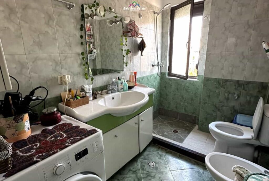 Apartament Me Qera 2+1 Ne Porcelan ( ID B2201469) Tirane