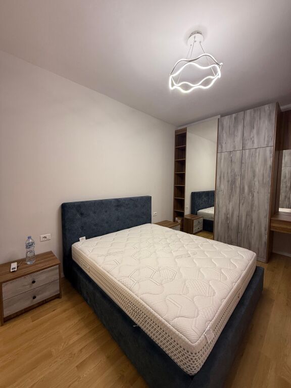 Apartament 2+1 per Qera tek Nesharaku