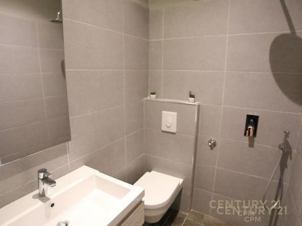 FOR RENT 2+1 APARTMENT IN BLLOK