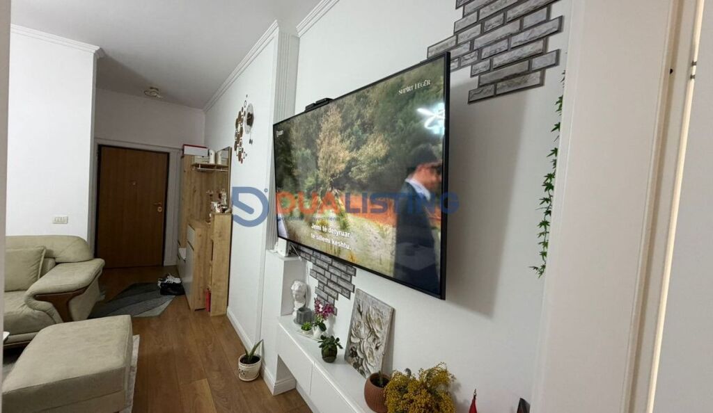 2+1 apartment for sale in the Fresku area.