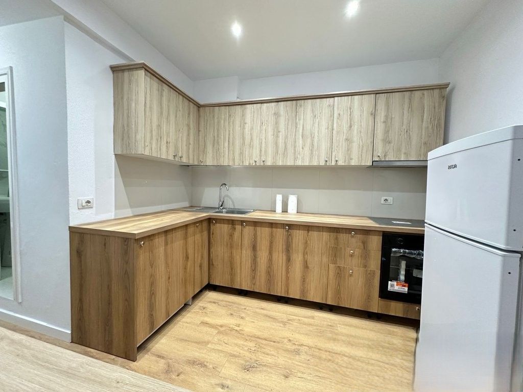 AFFITTO APPARTAMENTO 1+1 IN VIA MYSLYM SHYRI! 700 € /Mese