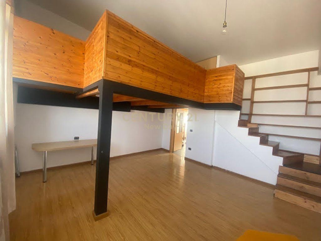 SUPER DEAL, DUPLEX 2+1+2 FOR RENT NEAR ZOGU I ZI!!!