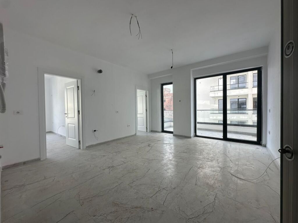 Apartment 2+1 for sale at Liburna, Mali i Robit