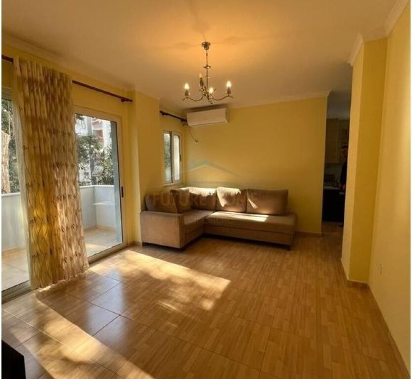In vendita, Appartamento 2+1, Fresk, Tirana