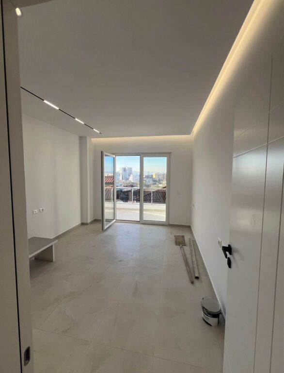 🏡 Appartamento 2+1+2 in Vendita – Fresk