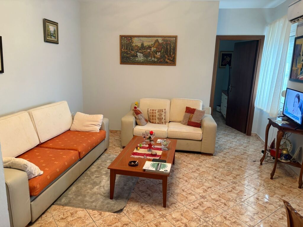 Apartment 1+1 for rent on Kavaja Street